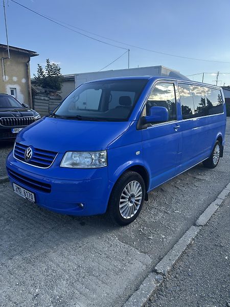 Volkswagen Caravelle (2005) 2.5 TDI 128kw 4x4 8 míst - fotka 16 z 19