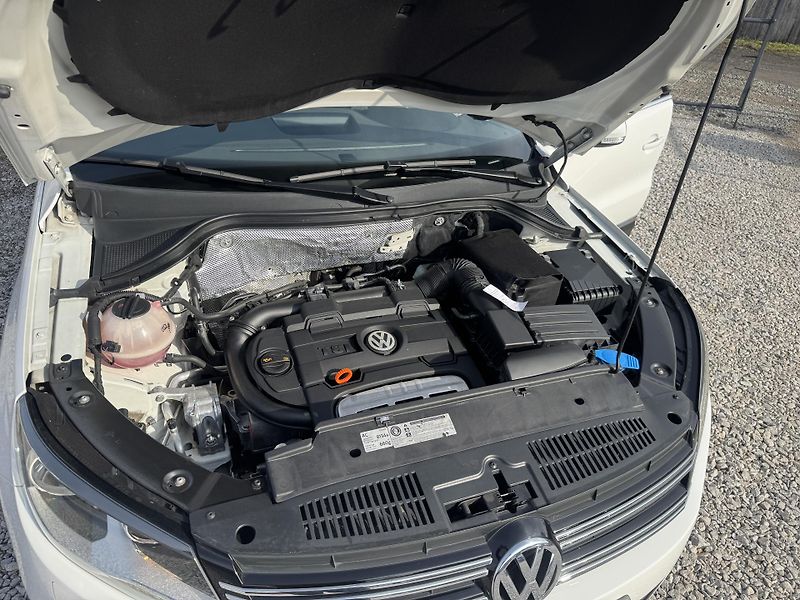 Volkswagen Tiguan 1.4TSi. Rezervace  - fotka 40 z 67