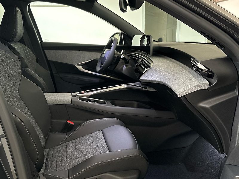 Peugeot 3008 (2026) Allure Hybrid 145 e-DCS6 - fotka 13 z 42