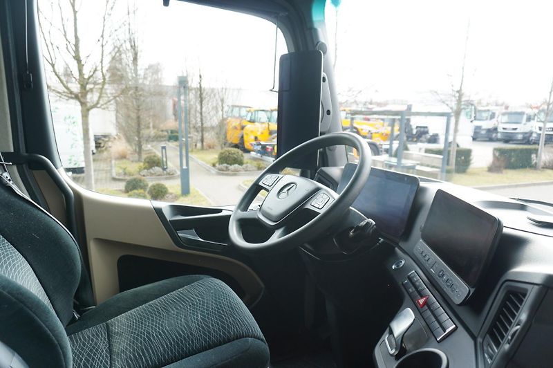 Mercedes-Benz Actros (2020) 2545 6×2 MP5 / KRONE 18 EPAL - fotka 21 z 24