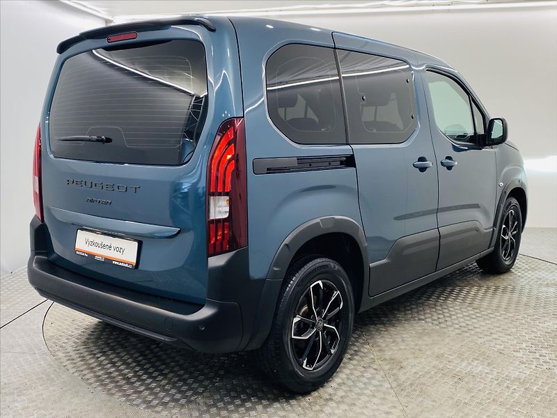 Peugeot Rifter 1,5 HDI 75kW - fotka 2 z 27
