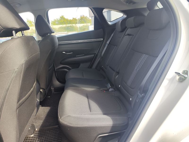 Hyundai Tucson 1.6 T-GDI/110kW Comfort DCT - fotka 11 z 28