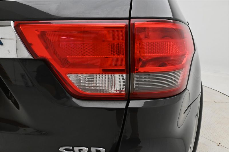 Jeep Grand Cherokee 3,0 CRD 177 kW 4x4 AT Overland - fotka 32 z 33