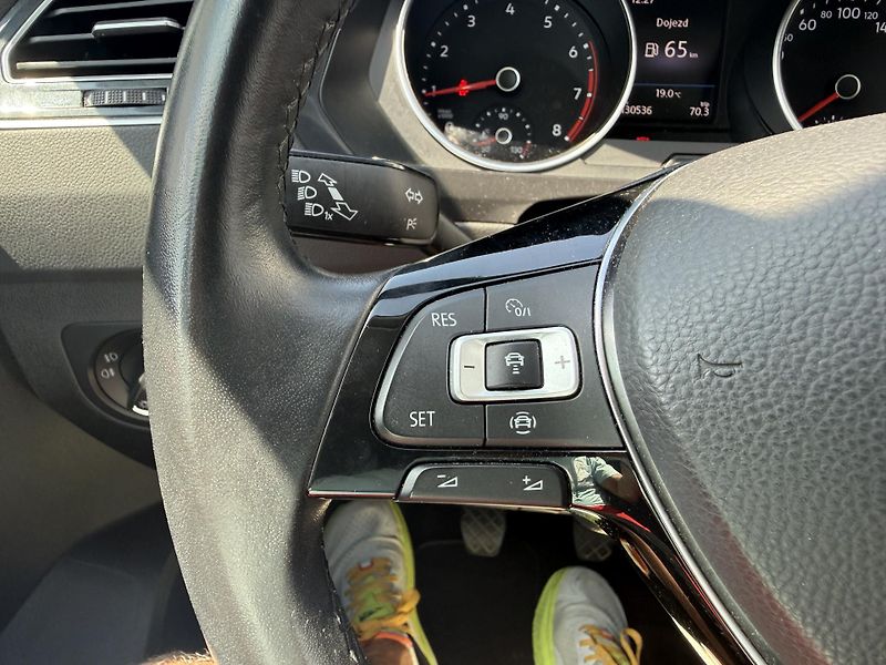 Volkswagen Tiguan (2019) 1.5 TSI 110kW ser. historie - fotka 20 z 31