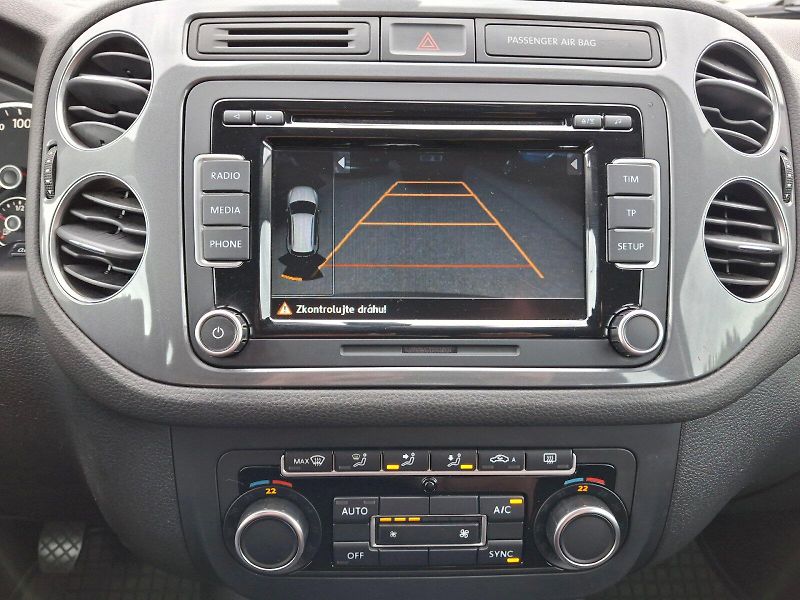 Volkswagen Tiguan (2014) 2,0TDi 81kW - fotka 27 z 34