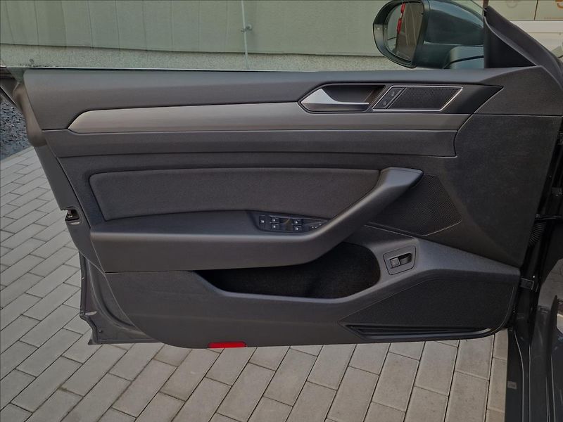 Volkswagen Arteon 2.0 TDI 140kW DSG Elegance,ČR - fotka 39 z 49