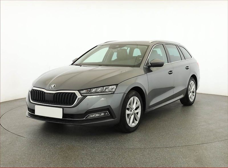Škoda Octavia (2022) Style 2.0 TDI, Automat - fotka 2 z 22
