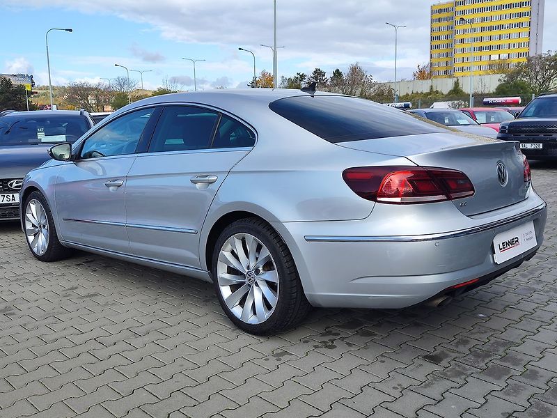 Volkswagen CC 2.0 TDI/130kW Sportline 4x4 AT - fotka 7 z 30