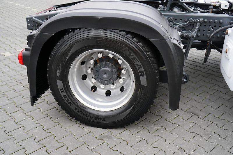 Mercedes-Benz (2016) ANTOS / 1843 / ACC / E 6 / PEŁ - fotka 34 z 49