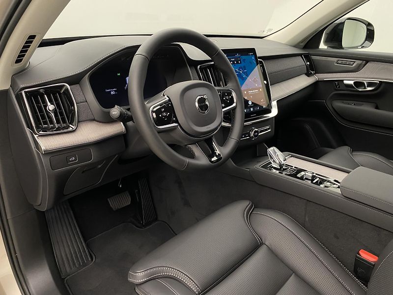Volvo XC90 (2026) B5 AWD AUT DARK PLUS 7míst - fotka 25 z 67