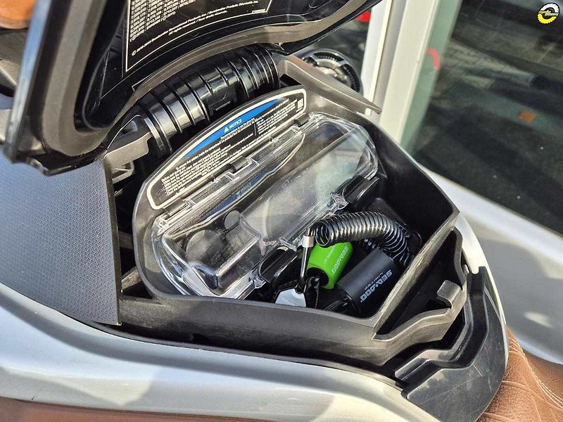 Sea Doo (2019) GTX 300 Limited - fotka 15 z 19
