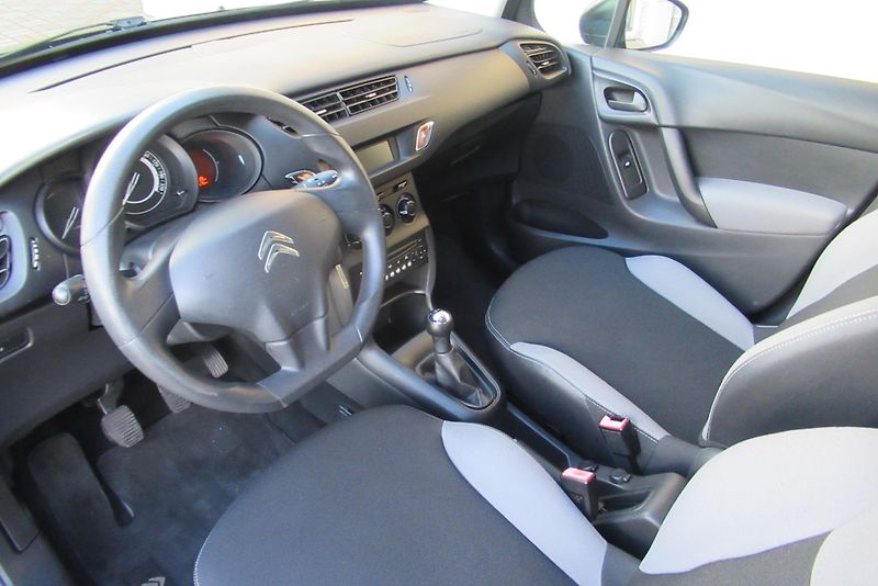 Citroën C3 1.0i KLIMA SADA KOL - fotka 9 z 20