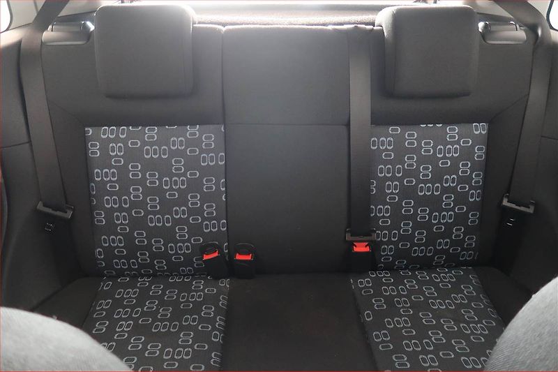 Ford Fiesta (2005) Trend 1.3 i, po STK, Klima - fotka 10 z 14