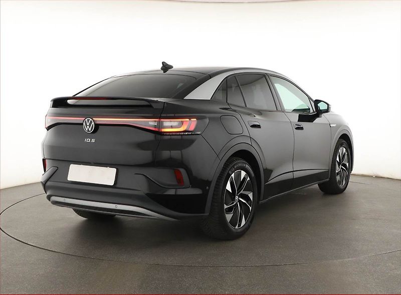 Volkswagen ID.5 (2022) Pro Perf. (82 kWh), SoH 95% - fotka 5 z 20
