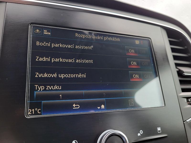 Renault Mégane 1.6 SCe 84kW R.S. LINE *ČR - fotka 16 z 48