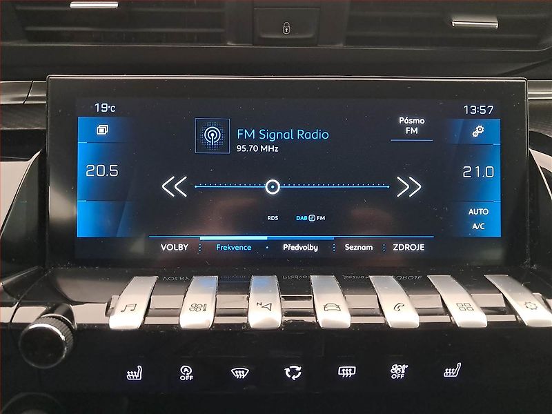 Peugeot 508 (2021) 1.6 PureTech, Automat - fotka 12 z 23