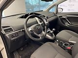 Toyota Verso 1.8 Valvematic Active - náhled 9