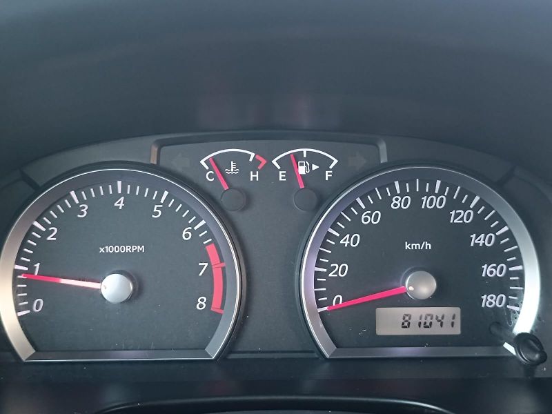Suzuki Jimny 1.3/63kW, benzin, 4x4 - fotka 18 z 23
