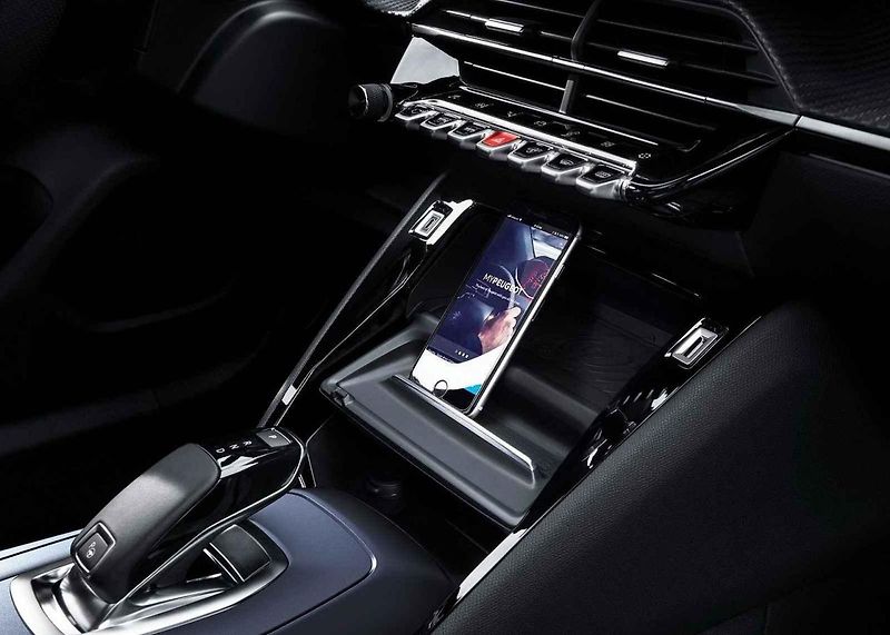 Peugeot chystá příliv svých elektrifikovaných aut.
