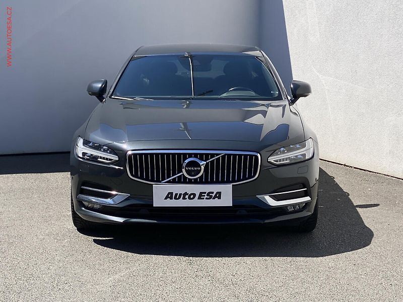 Volvo S90 (2017) 2.0 D5 AWD, ČR, Inscription - fotka 2 z 19