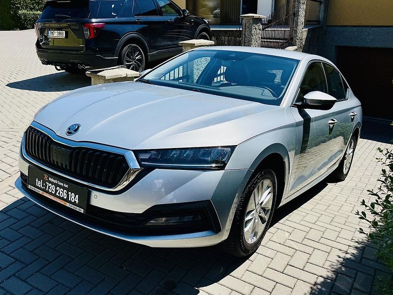 Škoda Octavia (2023) 1,5TSi 96kW DSG G-TEC Koup.ČR - fotka 12 z 15