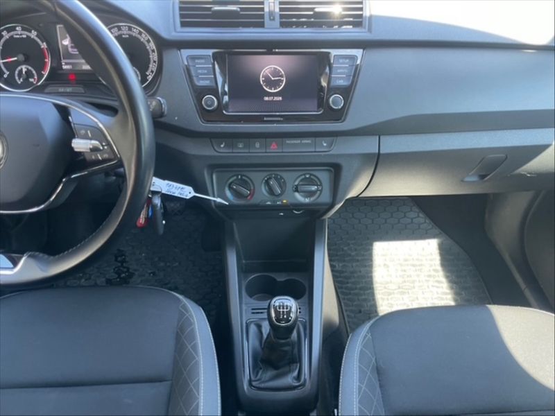 Škoda Fabia 1,0 TSI 70 Ambition 5d - fotka 10 z 11