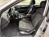 Audi A3 2.0 TDi, AutoAC - náhled 12