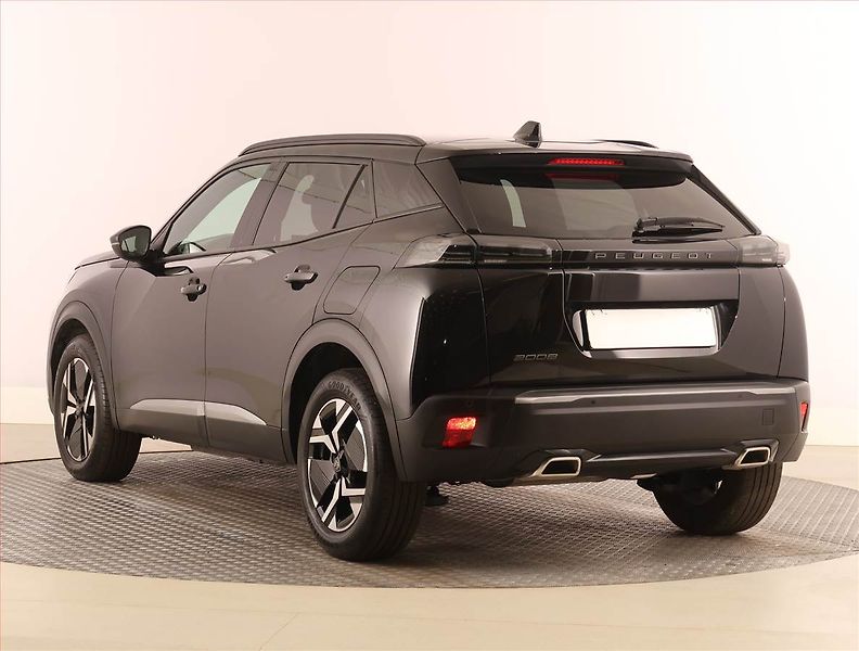 Peugeot 2008 (2025) 1.2 PureTech - fotka 4 z 23