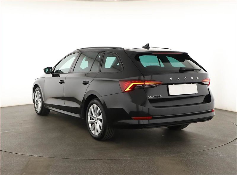 Škoda Octavia (2024) 1.5 TSI - fotka 4 z 18