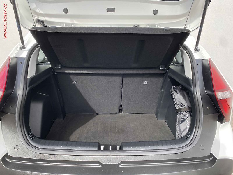 Hyundai Bayon (2024) 1.0 T-GDi, 1.maj,ČR, Smart - fotka 7 z 19