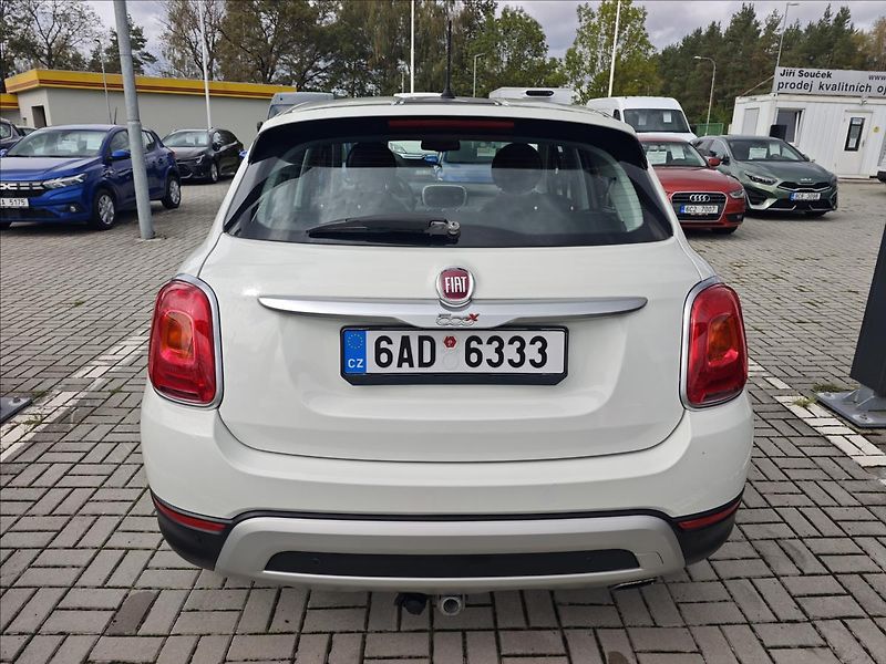 Fiat 500X 1,4 Multiair DDCT6 automat - fotka 5 z 19