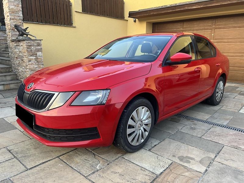 Škoda Octavia (2019)  Facelift 1.6TDi 85kW,tažné - fotka 1 z 11