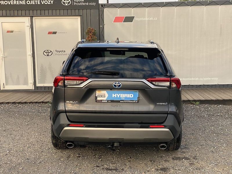 Toyota RAV4 2.5HSD, ČR, Executive, 4x4 - fotka 6 z 19