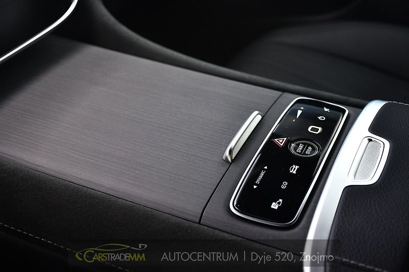 Mercedes-Benz EQE 500 4-MATIC AMG ZÁRUKA - fotka 37 z 56