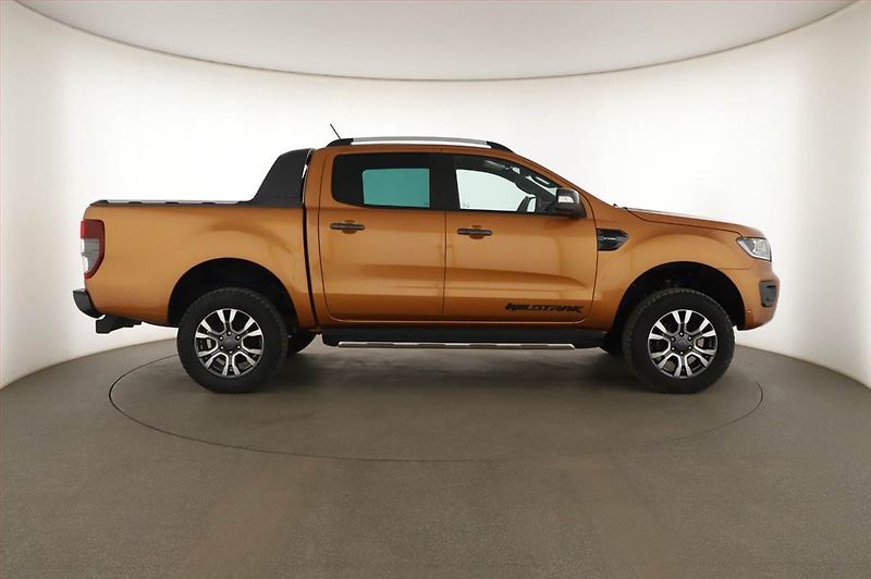 Ford Ranger (2023) 2.0 EcoBlue - fotka 6 z 20