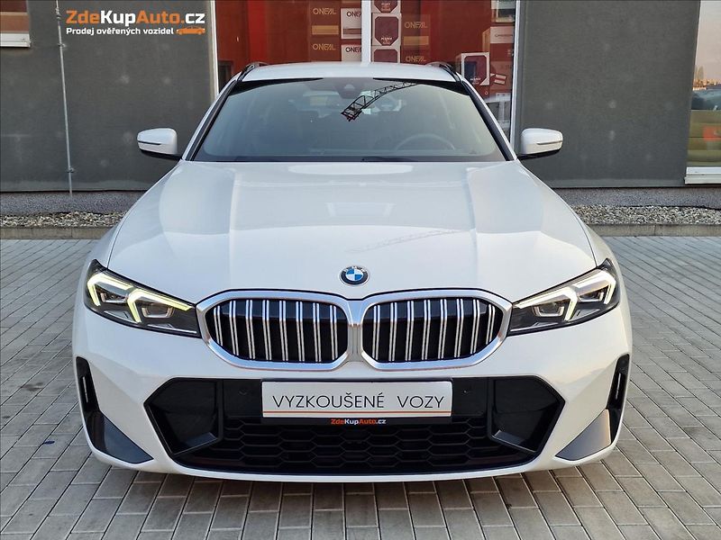 BMW Řada 3 320d xDrive M-Sport,ČR,1.Maj. - fotka 4 z 50