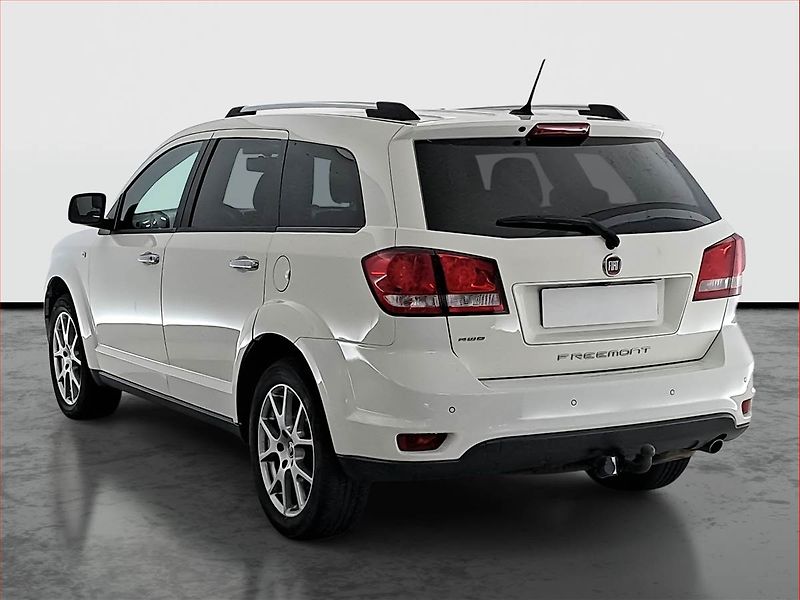 Fiat Freemont (2015) 2.0 MultiJet, 4X4, Automat - fotka 4 z 17