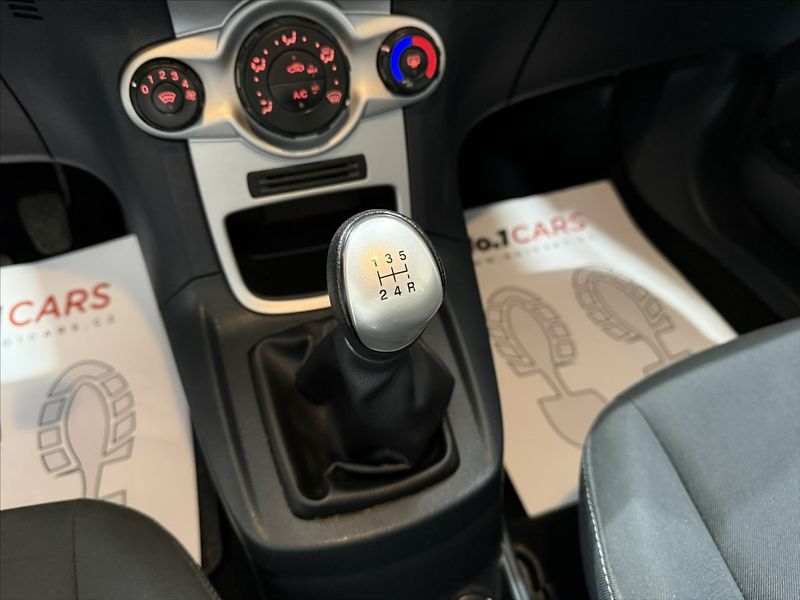 Ford Fiesta 1,2   i RS ALU VÝHŘEV NOVÁ STK - fotka 14 z 23