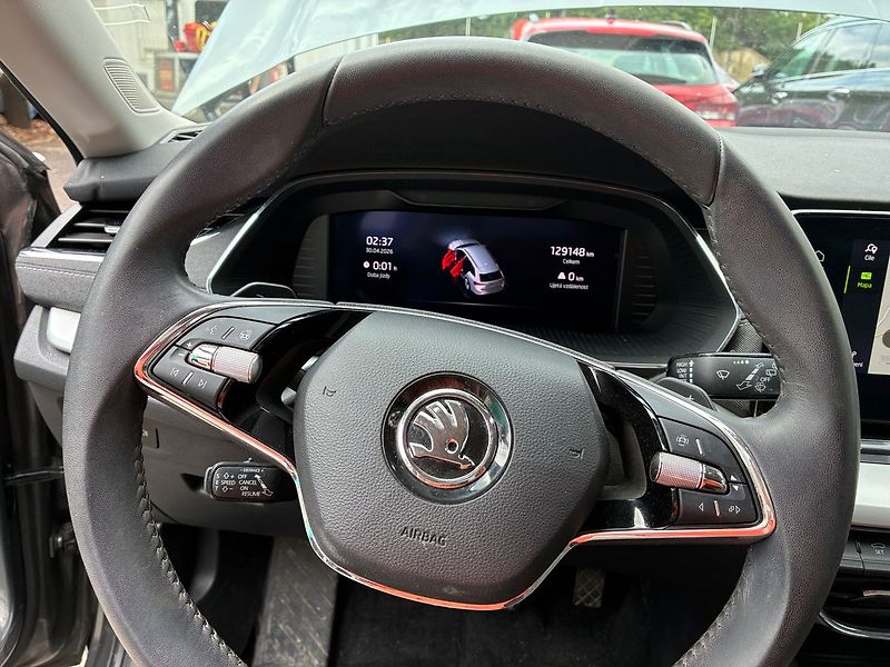 Škoda Octavia 2.0 TDi DSG STYLE PLUS 110 kW - fotka 14 z 25