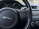 Jaguar E-Pace 2.0 D180 První majitel ČR - náhled 14