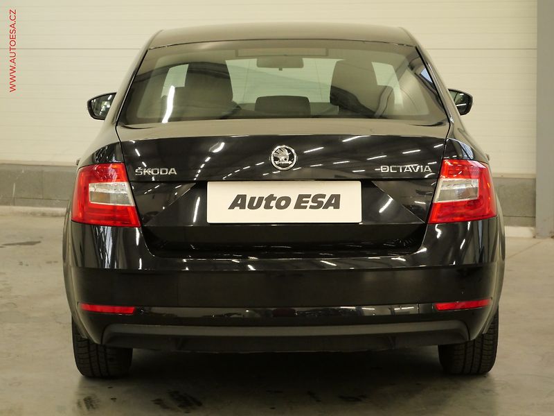 Škoda Octavia (2016) 1.6 TDi, ČR, Ambition - fotka 5 z 18