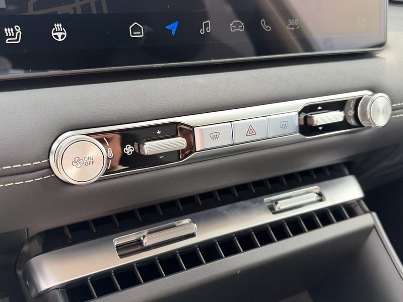MG MG4 (2026) EV Urban 54kWh*Premium - fotka 17 z 22