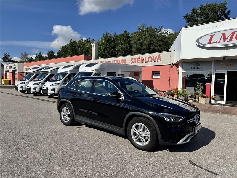 Mercedes-Benz GLA 1,3   200 - fotka 2 z 13