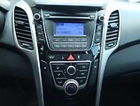 Hyundai i30 (2017) 1.6 GDI, ČR,1.maj, Serv.kniha - náhled 12