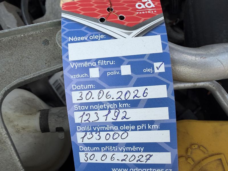 Renault Kadjar 1.6 TCE ENERGY BOSE TAŽNÉ - fotka 49 z 52