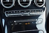 Mercedes-Benz Třídy C (2016) C 250d 4Matic AMG ČR Burmester - náhled 36