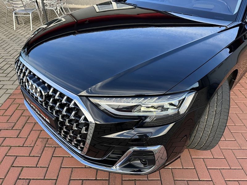Audi A8 (2022) 55TSFi Martix Vzduch B&O - fotka 35 z 49