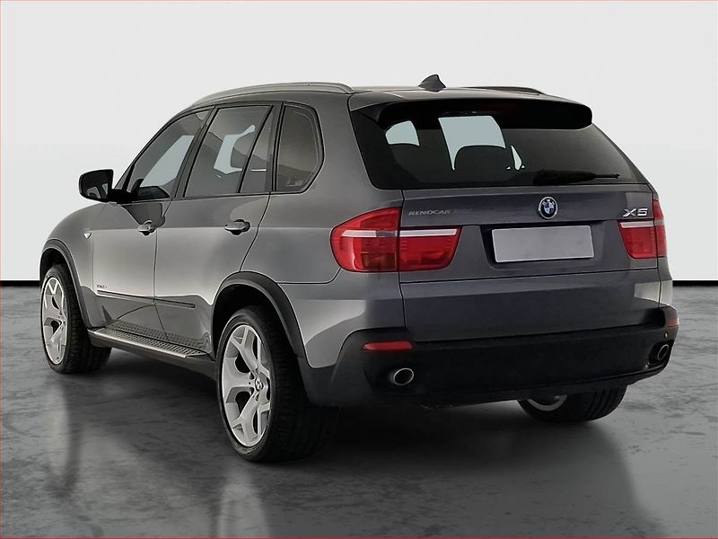 BMW X5 (2009) xDrive35d - fotka 4 z 23