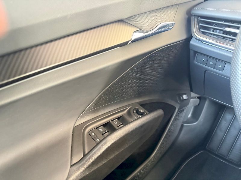 Škoda Enyaq (2024) Sportline 85 210 kW / 82 kWh - fotka 9 z 29
