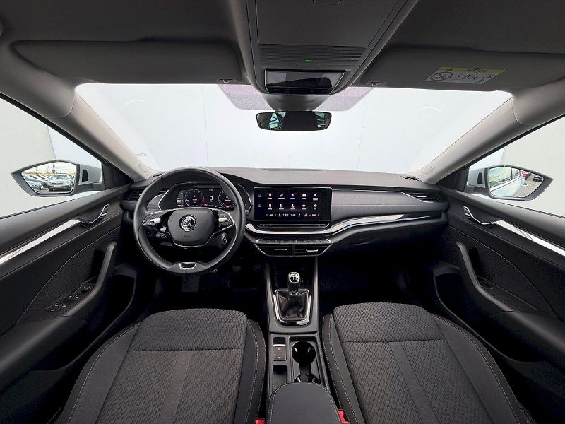 Škoda Octavia (2022) Combi 1.5 TSI 110kW Style Plus - fotka 9 z 35